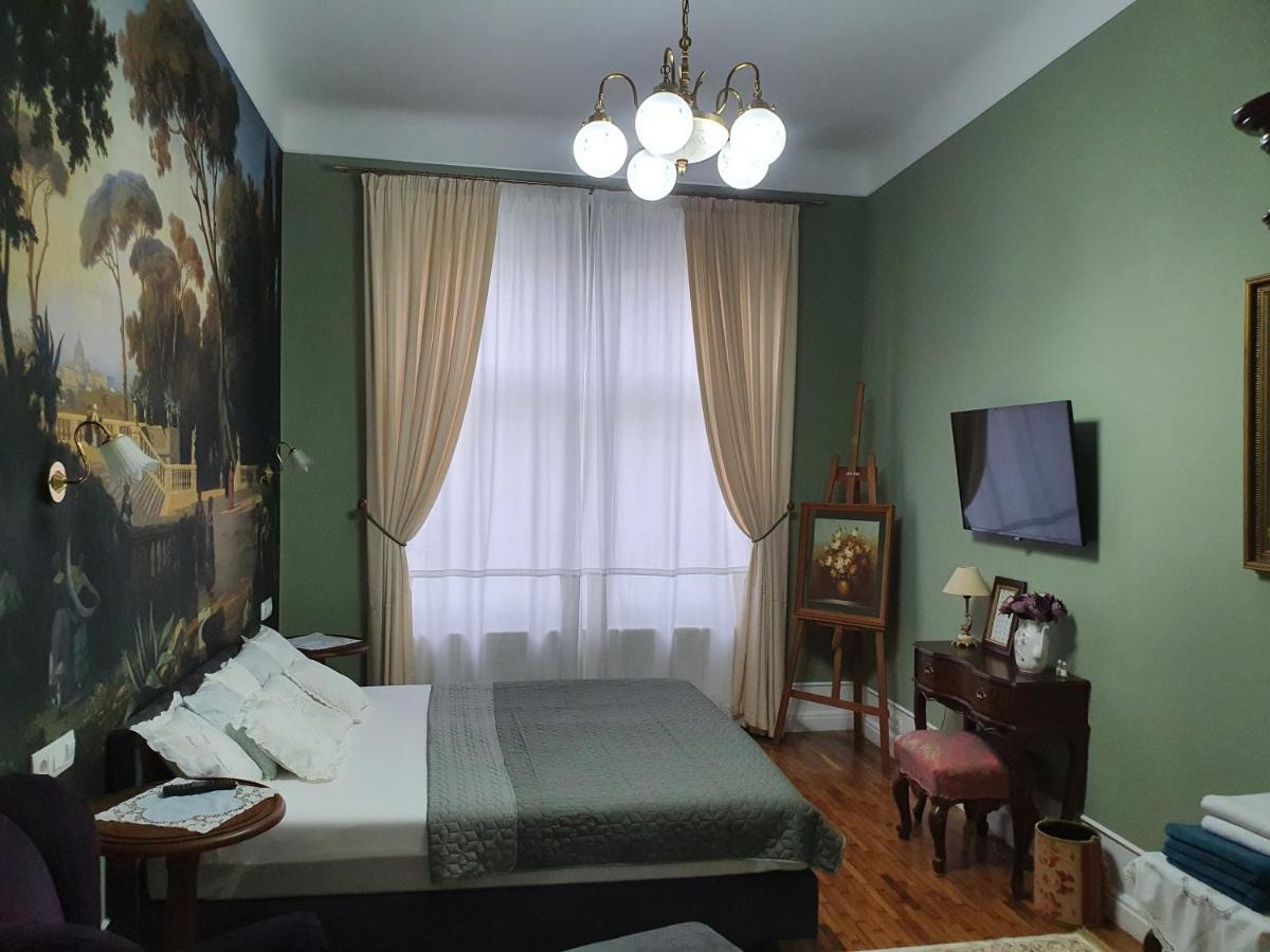 Elisabeth Apartment Oradea Eksteriør bilde